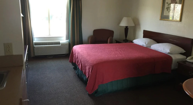 Номер Standard Red Carpet Inn Chambersburg