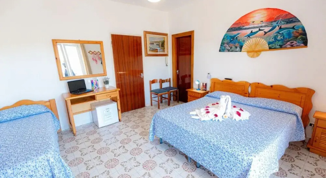 Трёхместный номер Standard Hotel Casa Adolfo Ischia