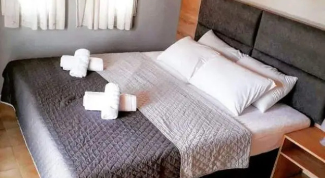 Nikos psathaki apartment 3, Prenota Appartamento Hotel a Preveza con parcheggio, Parcheggio