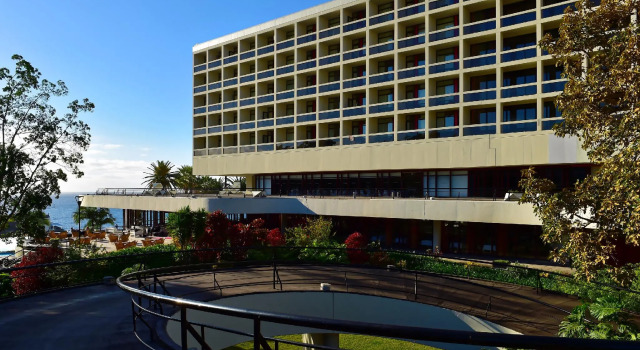 Pestana Casino Park Hotel & Casino, Забронировать Курортный отель Отели Фуншал с питанием, рядом с Музей Квинта-дас-Крузес, Пансион