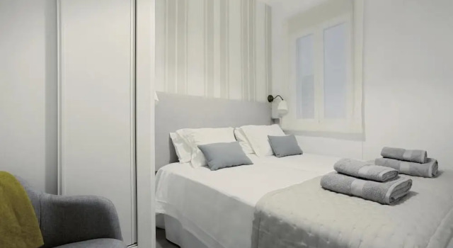 Near Reina Sofía Museum. 6pax. 2bedrooms. Reina Sofia III, Забронировать Отель Арганзуэла Мадрид, рядом с Дом-музей Лопе де Вега