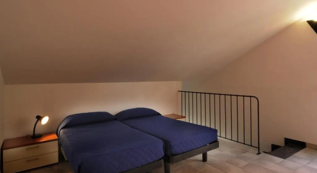 Residence i Cormorani, Забронировать Отель Отели Лоано с бассейном, Бассейн