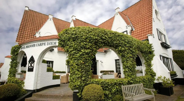 Romantik Manoir Carpe Diem, Prenota Hotel De Haan 