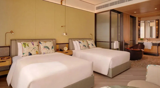 Номер Premium Kimpton Tsim Sha Tsui Hong Kong by IHG