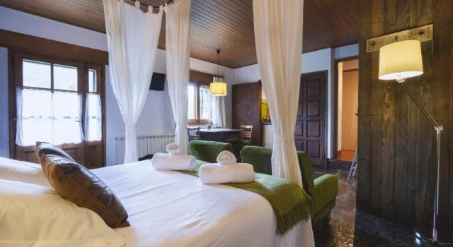 Hotel Santa Maria Taüll, Book Hotel Hoteller i Pla de l'Ermita med morgenmad, Morgenmad