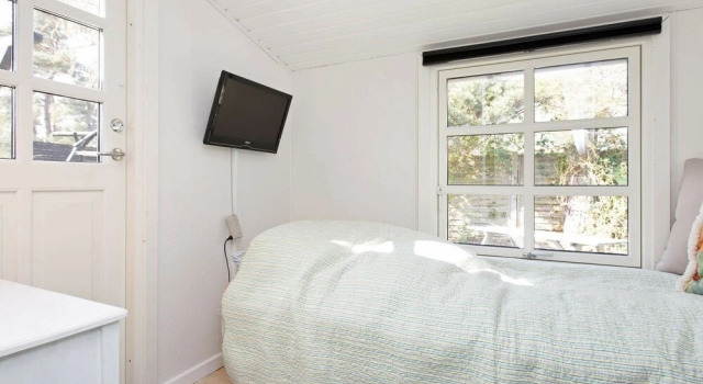 Modern Holiday Home in Falster With Private Whirlpool, Prenota Hotel Hotel 3 stelle a Falster, 3*