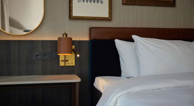 Номер семейный Connecting Haven Hotel Rotterdam, Curio Collection by Hilton