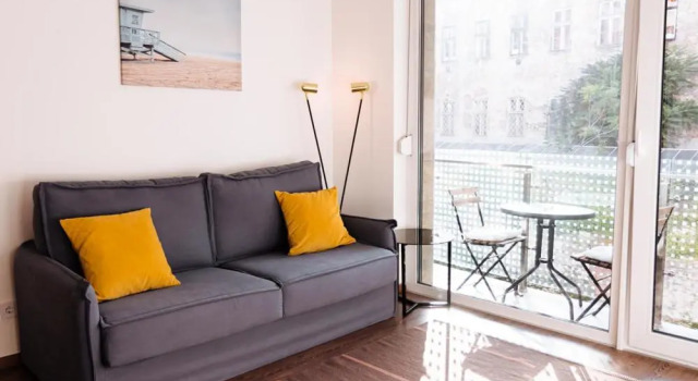 Апартаменты c 1 комнатой B 202, apartments in the heart of the Jewish quarter