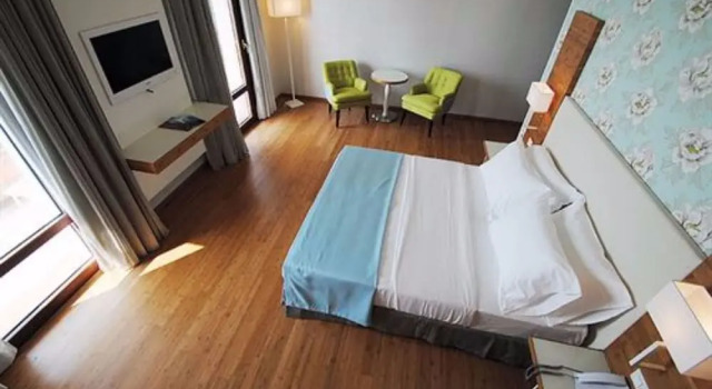 Номер Prestige с балконом и с красивым видом из окна Hotel Eden