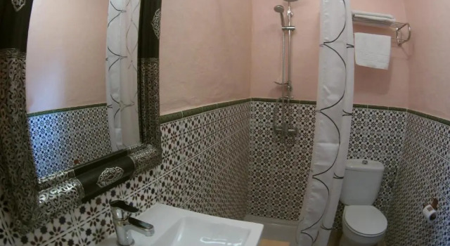 Семейный номер Standard с балконом Hostal Marqués de Zahara