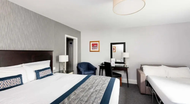 Семейный номер Standard Mercure Manchester Norton Grange Hotel & Spa