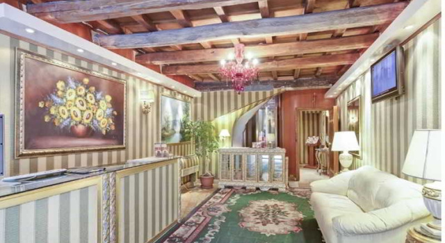 Relais Group Palace Hotel, Забронировать Отель Отели Рима с завтраком, рядом с Театр Арджентина, Завтраки