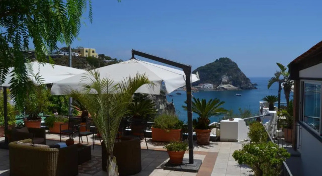 Hotel Casa Gerardo, Buchen Sie Hotel Sant Angelo Ischia