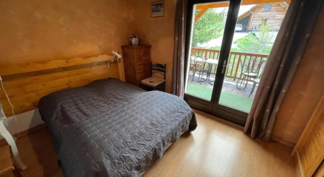 Апартаменты Chalets La Caillaude