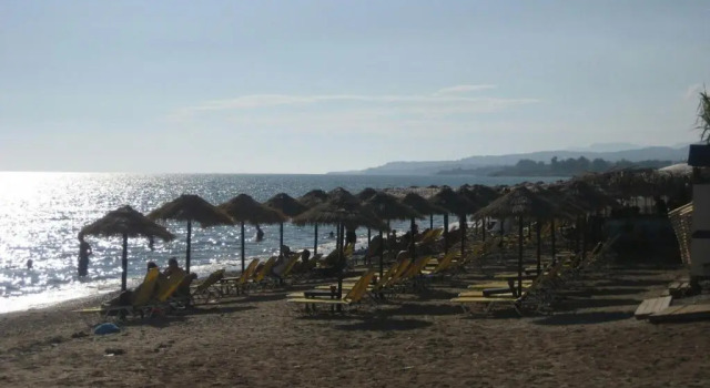 Студия 4 Seasons Luxury Apartments