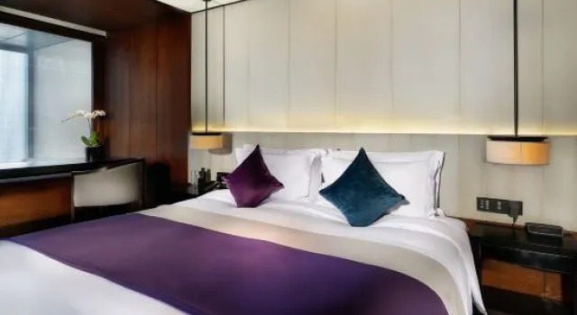 Люкс Bay Breeze Hotel