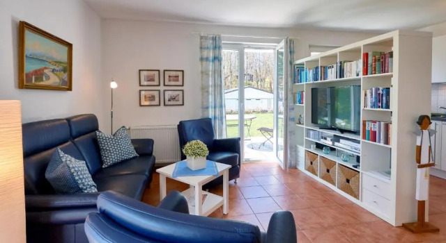 Residenz Falkenberg - Apt. 03, Забронировать Апартаменты/квартира Отели Остзебад-Зеллин с парковкой, рядом с Зеллинский музей янтаря, Парковка