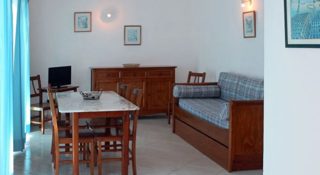 Villas King's, Rezerwuj Apartament Hotele w Galé z parkingiem, Parking