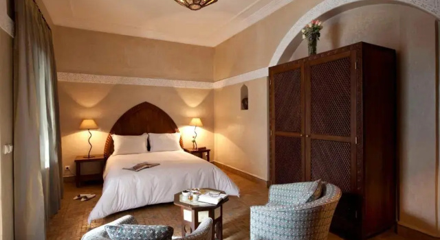 Полулюкс Riad Les Bougainvilliers