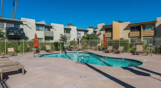 Апартаменты Luxe 2BR Townhouse 4 Heated Pools Walk 2 Old Town