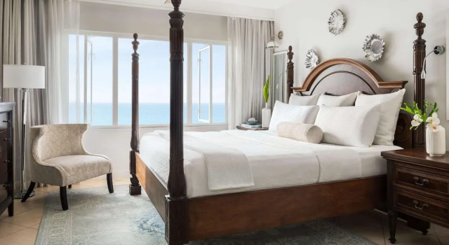 Butler Люкс Sunset Bluff c 1 комнатой с балконом и с видом на океан Sandals Regency La Toc All Inclusive Resort and Spa - Couples Only