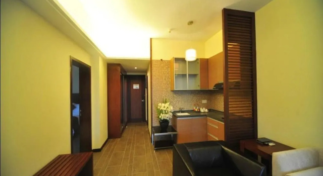Phoenix Regimen Hotel Shenzhen, Rezerwuj Hotel Hotele w Shenzhen z parkingiem, Parking