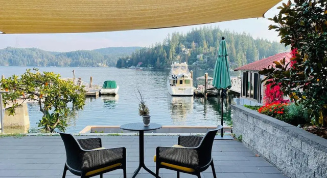 Cottage Oceanfront Zen