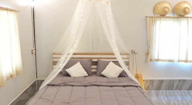 Reun-Rerng Farmstay, Rezervovat Hotel Hotely v Central Thailand s parkováním, Parkování