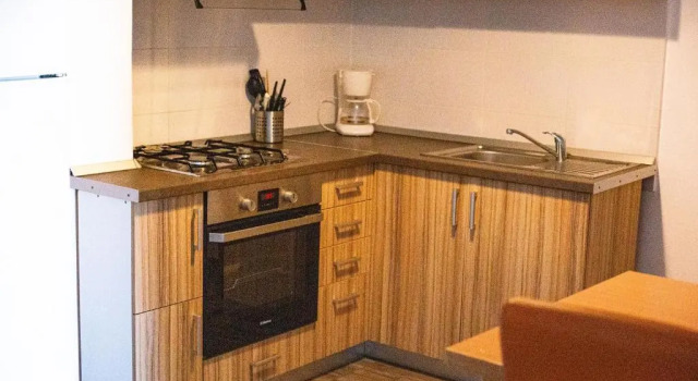 Семейная студия One Room Apart T3 with Free Parking
