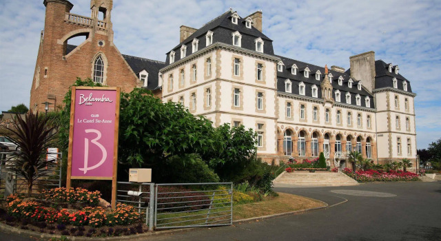 Club Belambra Le Castel Sainte-Anne, Varaa Hotelli Tregastel 