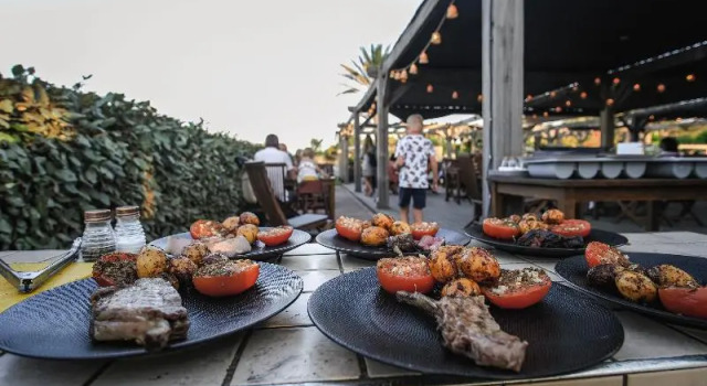 Belambra Club Borgo "Pineto", Varaa Hotelli Borgo 