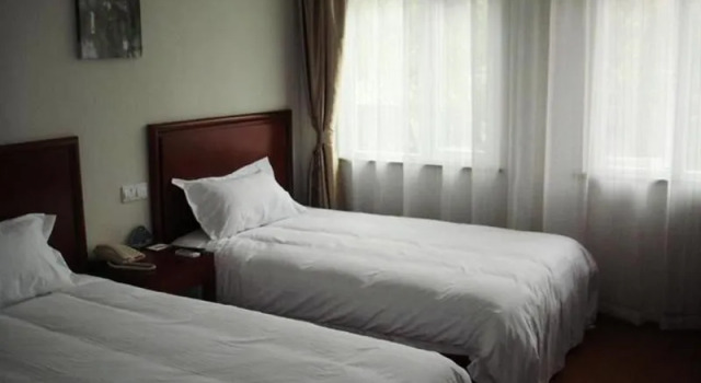 GreenTree Inn Shanghai Longwu Road Express Hotel, 预订 酒店 上海市 上海地区