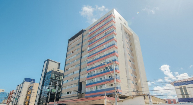 Condo. w/ Pool and Gym 70 m From the Beach - SMA