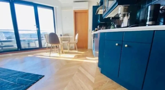 Luxury 1 bed. in Center Terrace&Parking