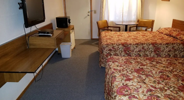 Moorcourt Motel, Book Motel Hoteller i Michigan med parkering, Parkering