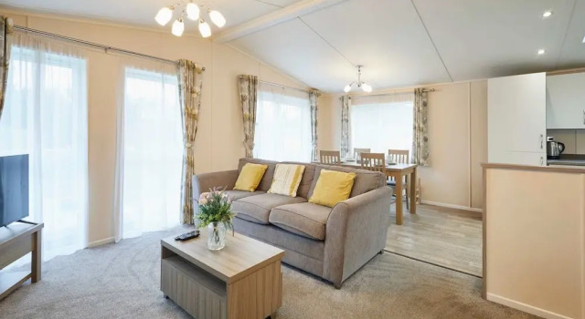 Host Stay Woodpecker Lodge, Reservar Casa de férias Casas de campo em Merseyside, Casa de campo / Cottage