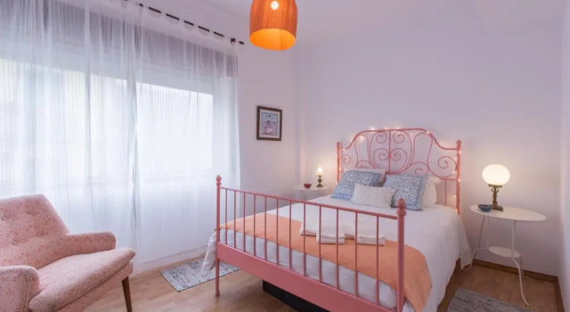 Light Filled Apartment + Free Pick-Up, By TimeCooler