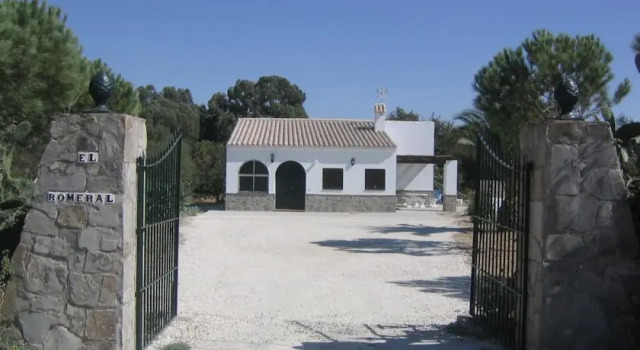 El Romeral, Забронировать Отель Медина-Сидония Los Alcornocales Natural Park, рядом с Museo Arqueológico de Medina Sidonia