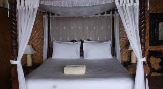 Oka 7 Bungalow, Rezervovat Hotel Hotely v Bali se snídaní, Snídaně