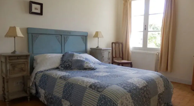 Le Petit Coup, Prenota Hotel Saint-Sernin Aquitania