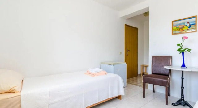 Rooms Villa Bind