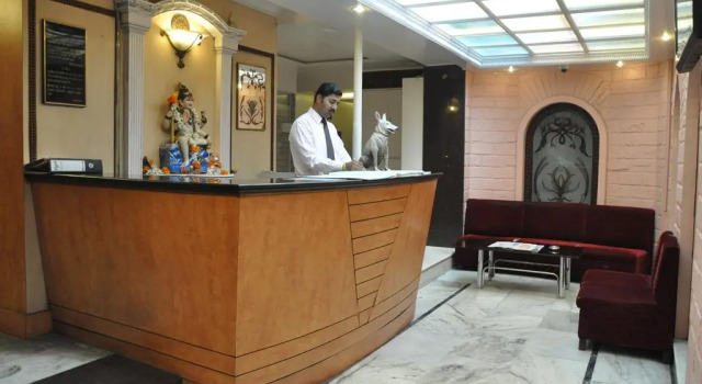 Hotel Shivkrupa, Забронировать Отель Недорогие отели штата Махараштры, недорого