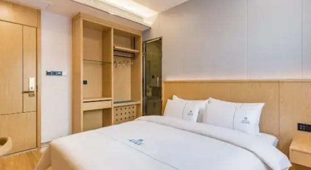 Люкс Business Dequan Hotel (Beijing Communication University Shuangqiao Subway Station)