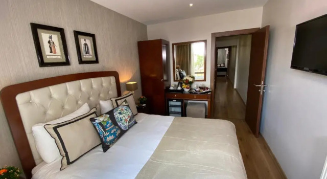 Трёхместный номер Deluxe с видом на море Four Doors Hotel