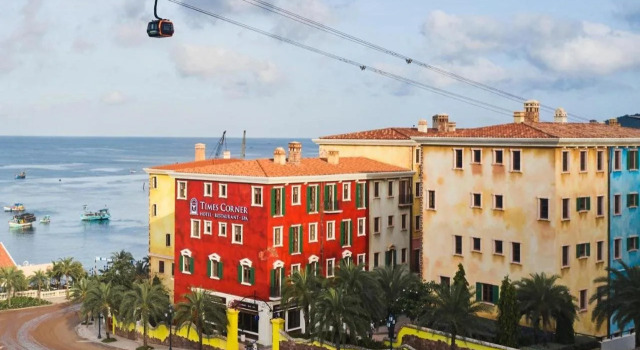 Times Corner Sorrento Hotel - Complimentary Sunset Town Tour 4pm to 5pm everyday, Забронировать Бутик-отель Отели Ан Тоя с парковкой, Парковка