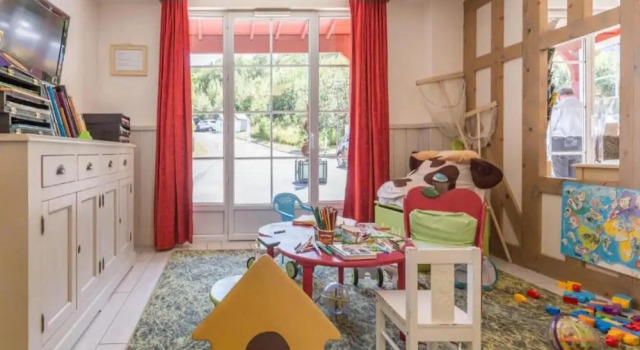 Aesthetic Normandy House for 6 With Pool