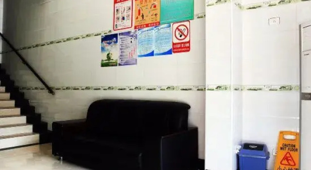 Junfu Hostel, Prenota Ostello Hotel a Hubei con parcheggio, Parcheggio