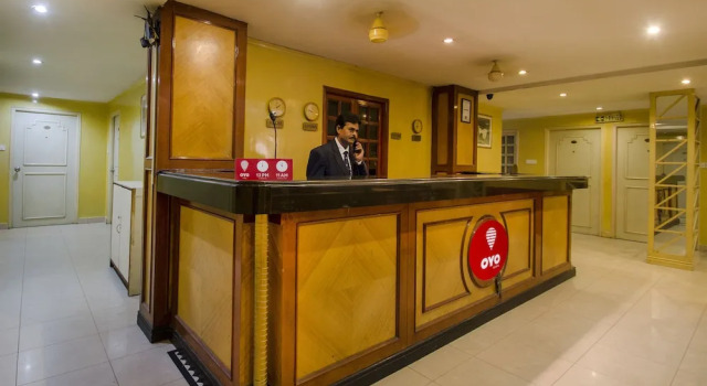 OYO 9302 Hotel Baseraa Inn, Забронировать Отель Отели Хайдарабада с завтраком, рядом с Indira Park, Завтраки