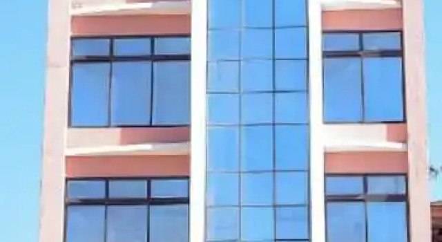 La Beila Hotel Meru