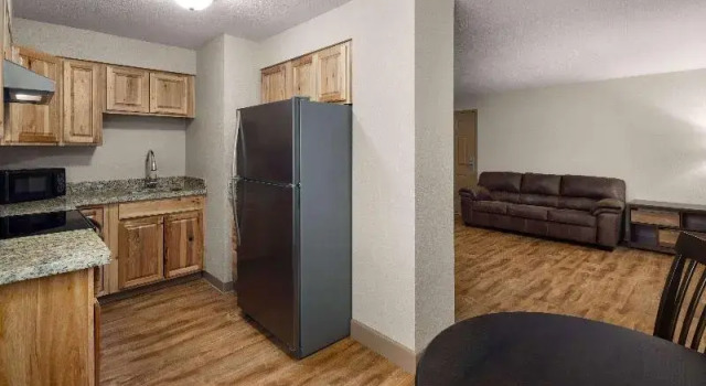 Suite Super 8 by Wyndham Fallon